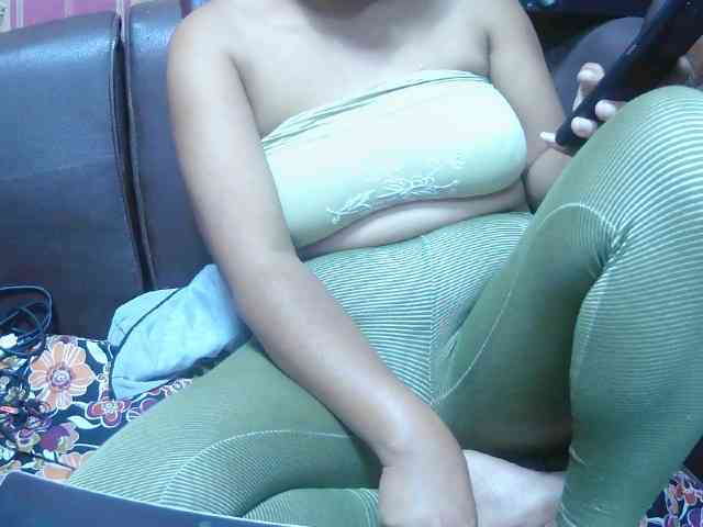 BellaLove webcam