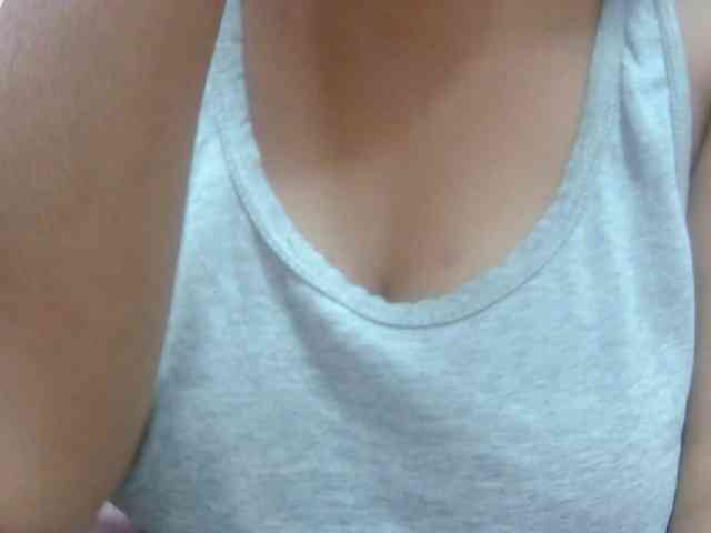 BellaLove webcam