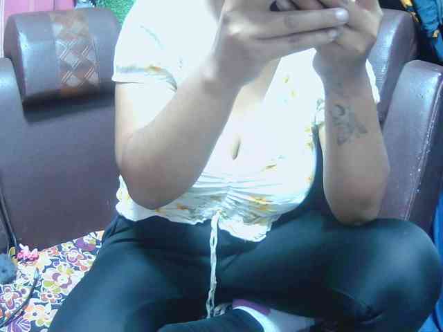 BellaLove webcam