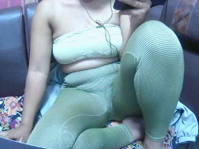 BellaLove webcam