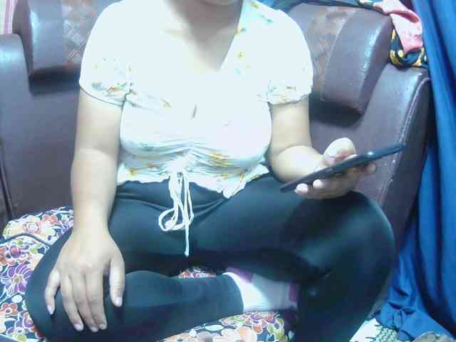 BellaLove webcam