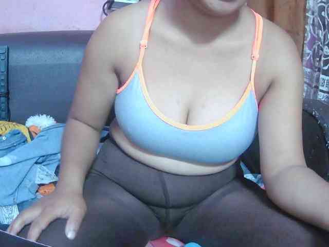 BellaLove webcam