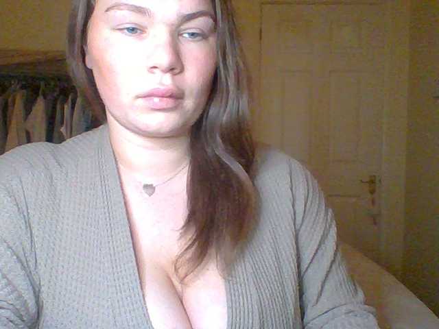 PrincessGem's BongaCams show and profile