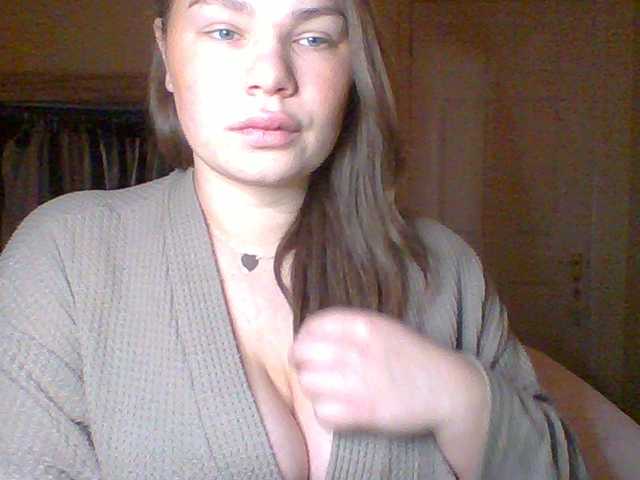 PrincessGem's BongaCams show and profile