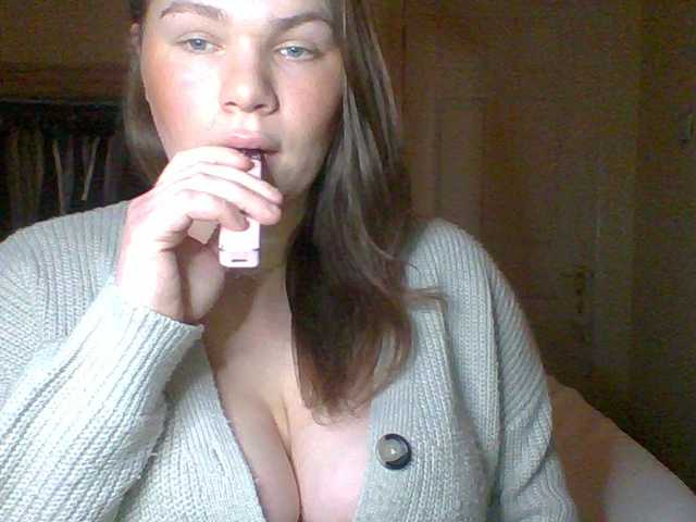 PrincessGem's BongaCams show and profile