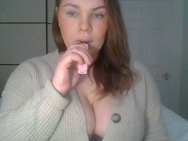 PrincessGem's BongaCams show and profile