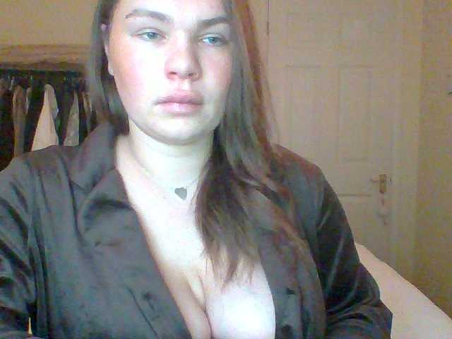 PrincessGem's BongaCams show and profile