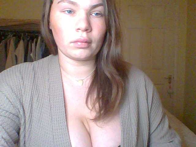 PrincessGem's BongaCams show and profile