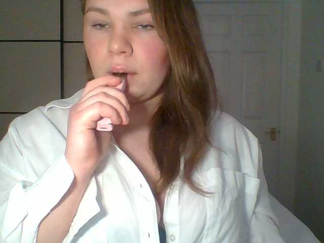 PrincessGem's BongaCams show and profile