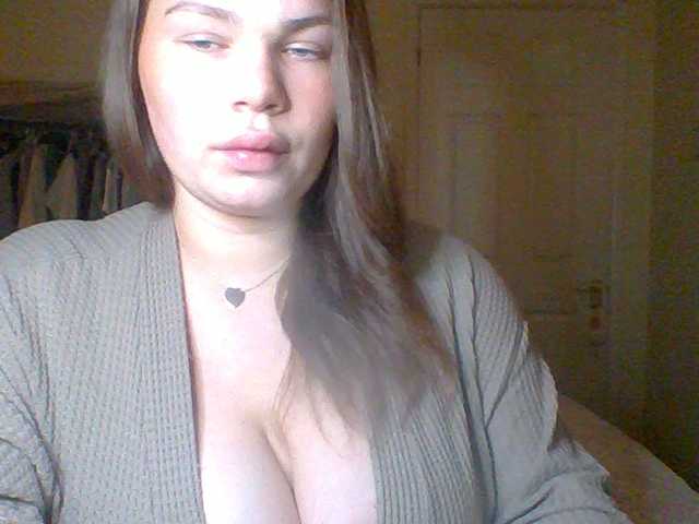 PrincessGem's BongaCams show and profile