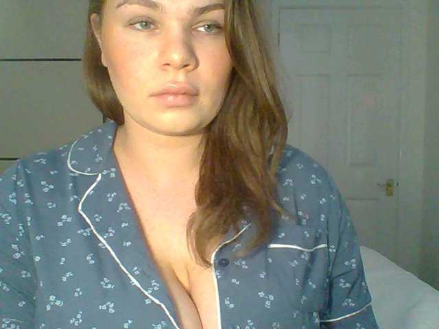 PrincessGem's BongaCams show and profile