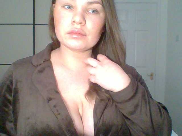 PrincessGem's BongaCams show and profile