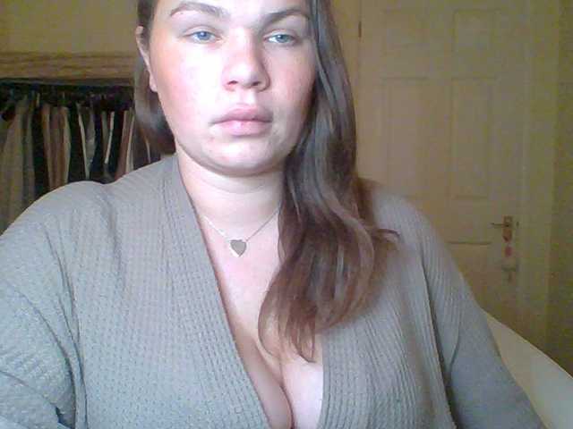 PrincessGem's BongaCams show and profile