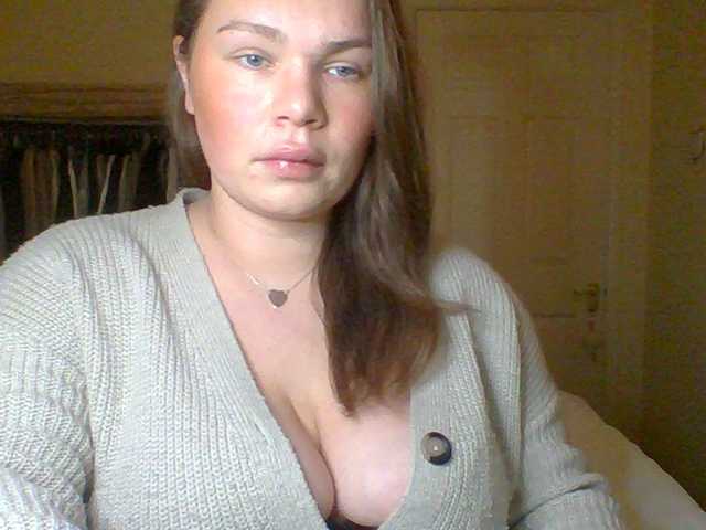 PrincessGem's BongaCams show and profile