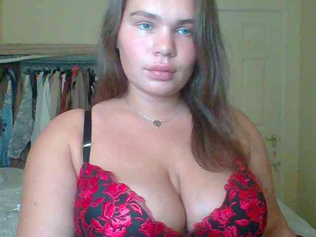 PrincessGem Live Webcam on BongaCams