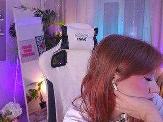 CrazyWine Porn Show