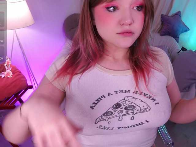 CrazyWine's BongaCams show and profile