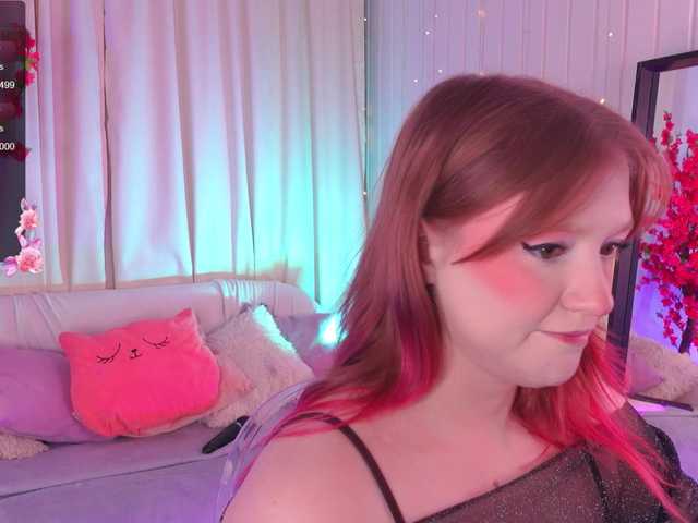 CrazyWine's BongaCams show and profile