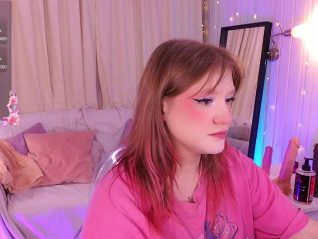 CrazyWine's BongaCams show and profile