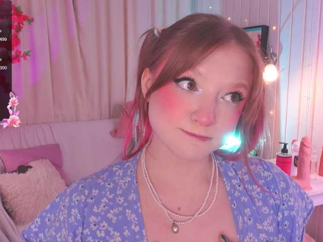 CrazyWine's BongaCams show and profile