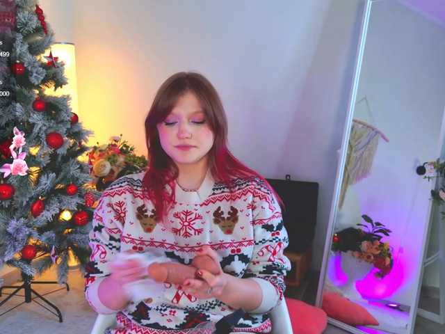 CrazyWine's BongaCams show and profile