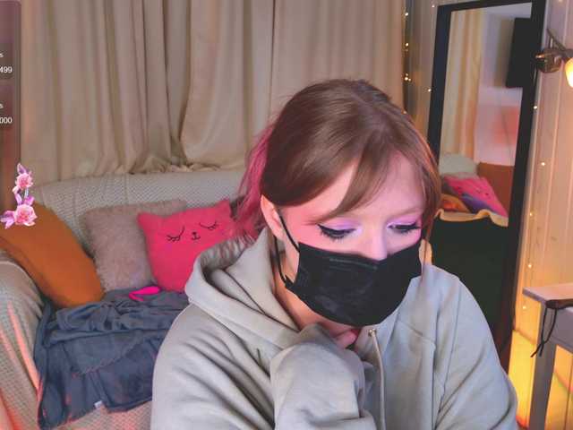 CrazyWine's BongaCams show and profile