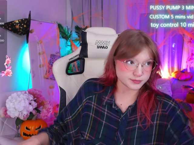 Dirty CrazyWine wants you to fuck her body now CrazyWine from BongaCams