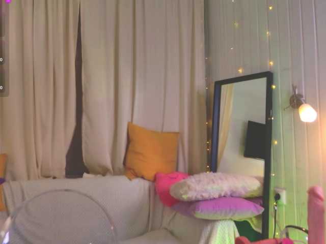 CrazyWine's BongaCams show and profile