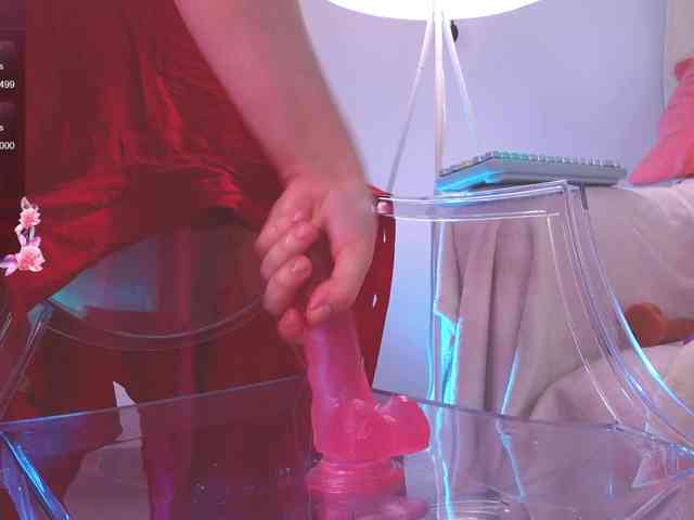 CrazyWine Live Webcam on BongaCams