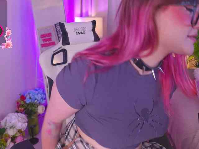 free chat cam CrazyWine