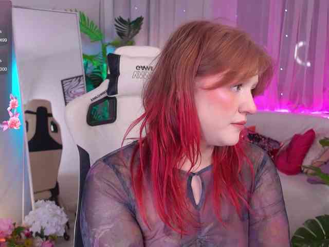 CrazyWine bongacams