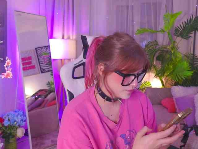 real webcam show CrazyWine