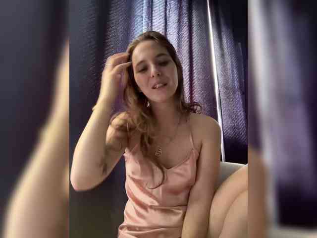 OnlyStuffy webcam