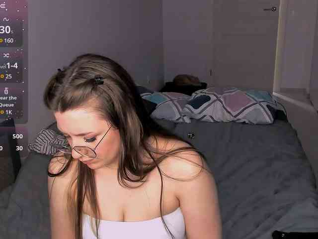 MollyMi0 webcam