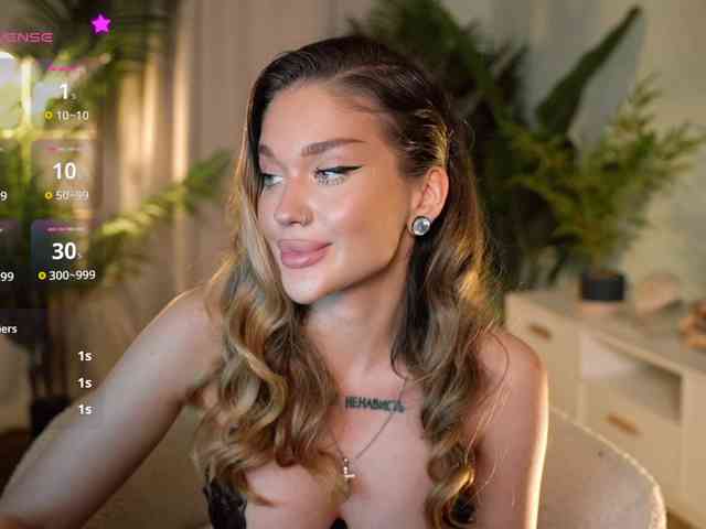 IamToxicRoxy webcam