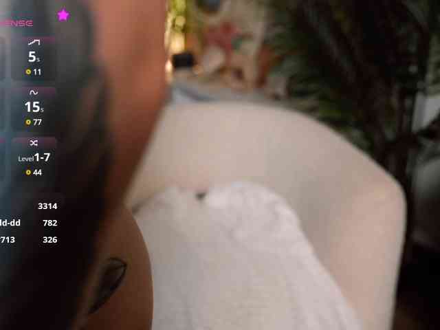 IamToxicRoxy webcam