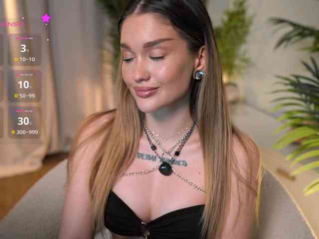 real webcam show IamToxicRoxy
