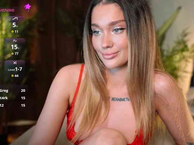 IamToxicRoxy webcam