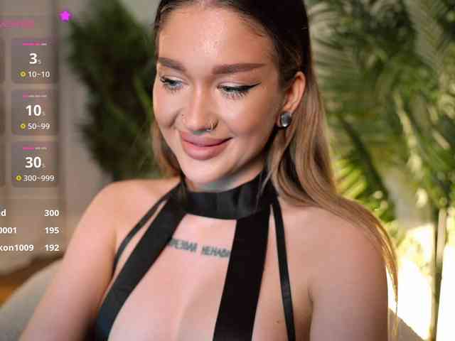 IamToxicRoxy webcam