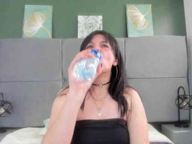 LauraHotties webcam