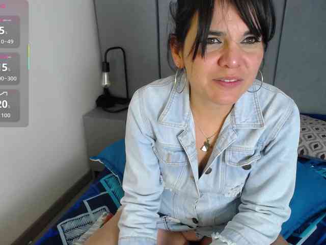 LauraHotties LauraHotties