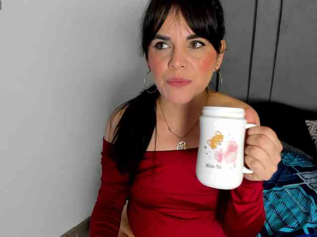 LauraHotties LauraHotties