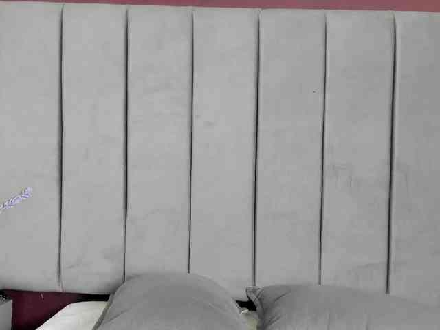 LauraHotties webcam