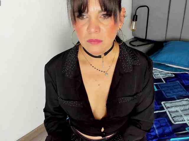 LauraHotties LauraHotties