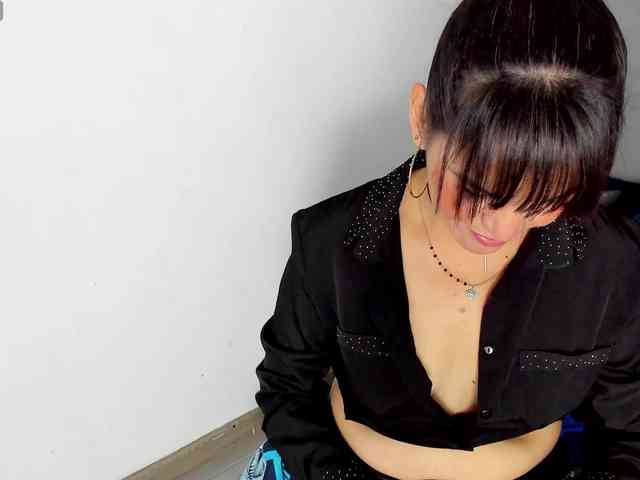 LauraHotties LauraHotties