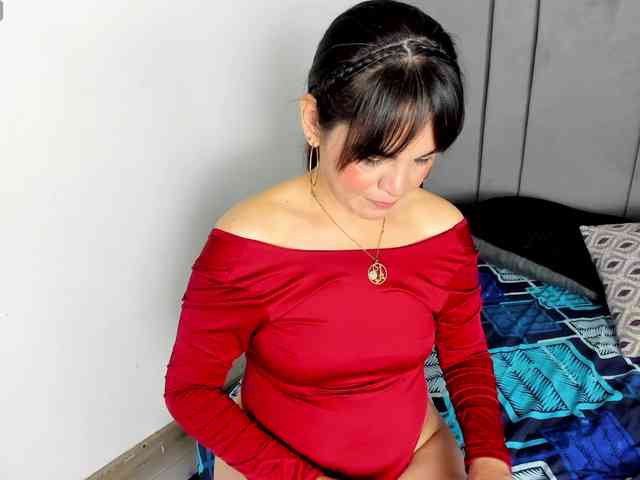 LauraHotties LauraHotties