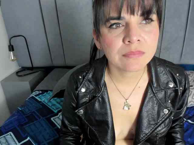 LauraHotties LauraHotties