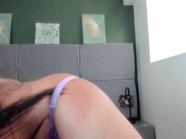 LauraHotties webcam
