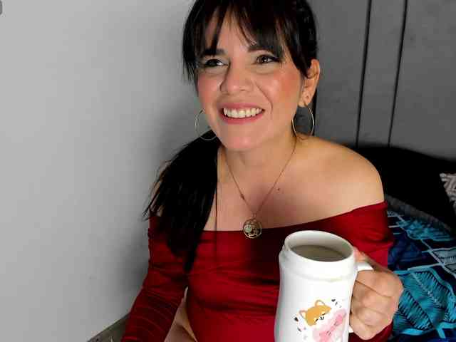 LauraHotties LauraHotties