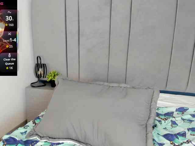 LauraHotties webcam
